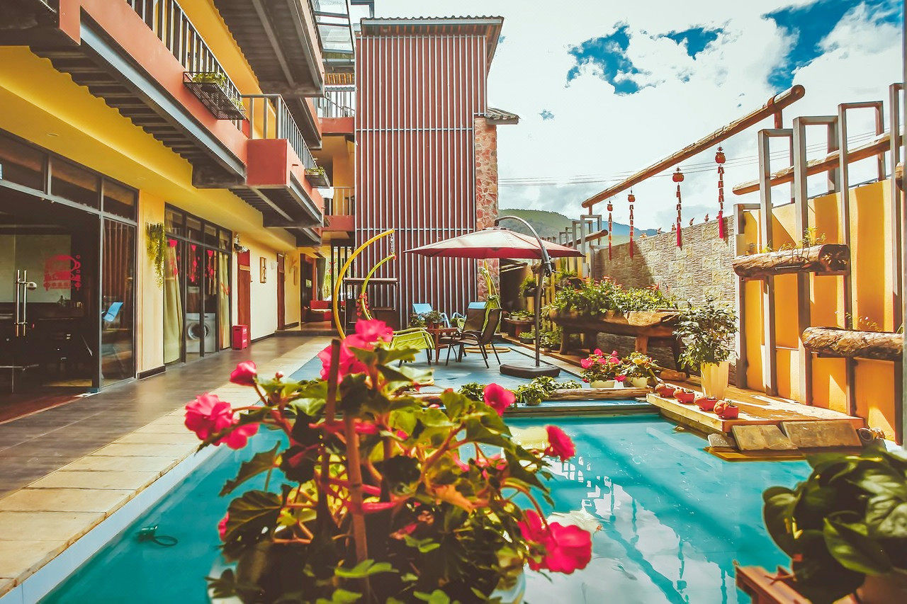 Coming to Lugu Lake will make people wonder if they are willing to forget the time and forget themselves in their dreams