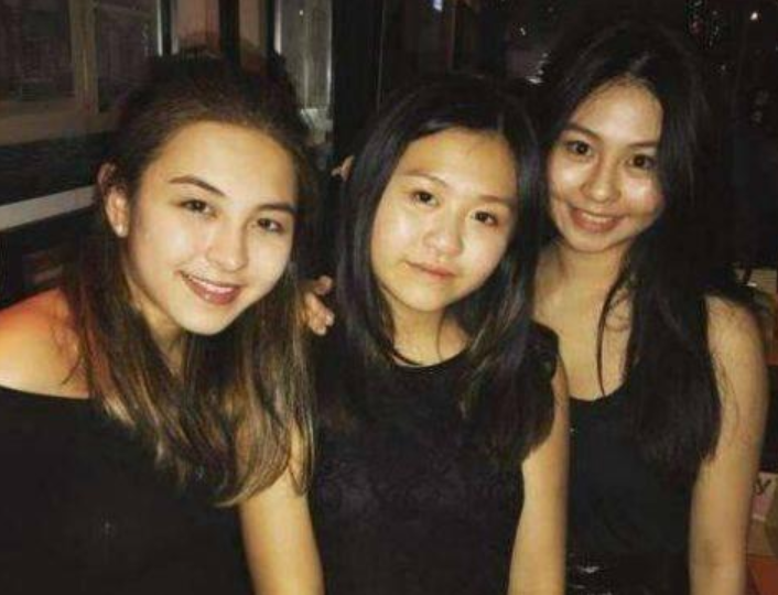 性感女神邱淑贞：为王晶甘愿做十年小三，嫁豪