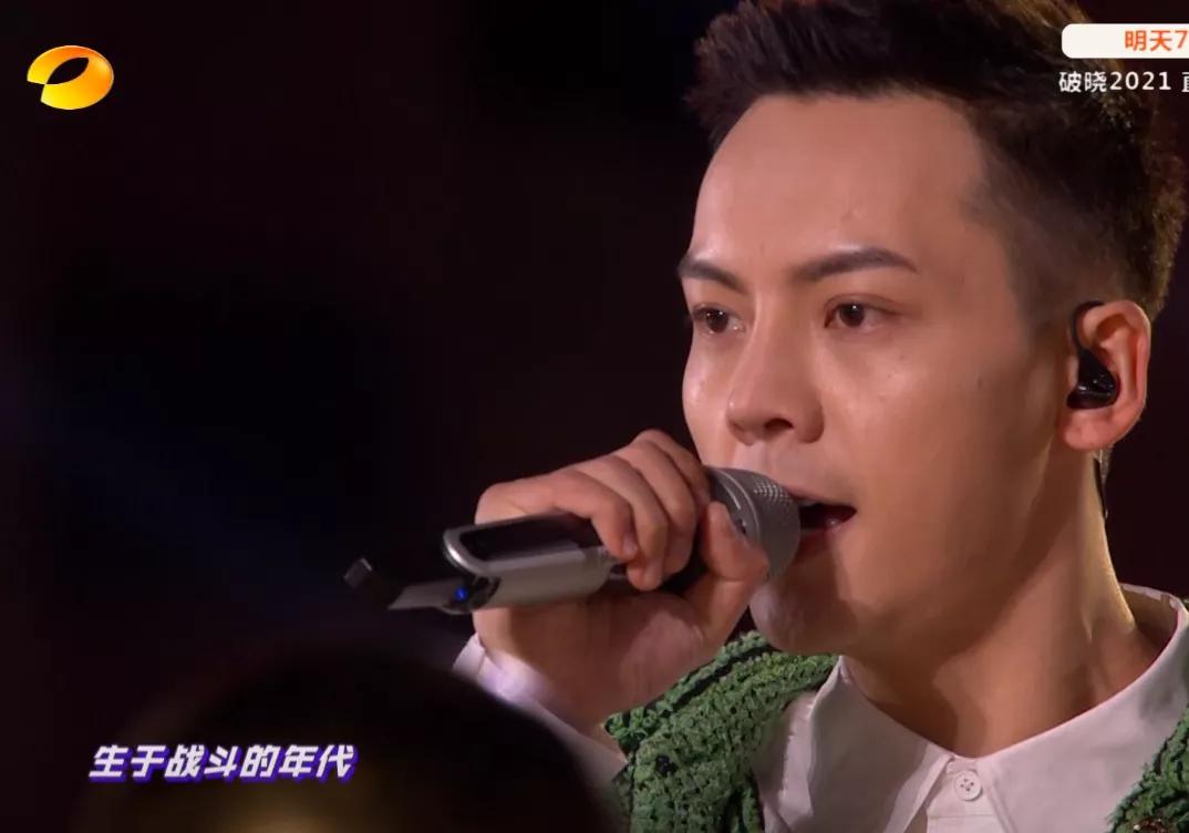 湖南跨年晚会暴露明星真实状态：谢霆锋素颜状态佳，万茜细纹明显