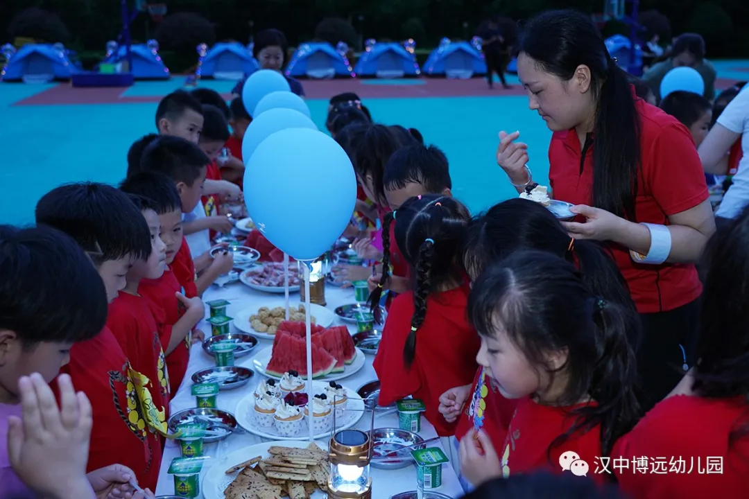 汉中博远幼儿园举行大班毕业典礼