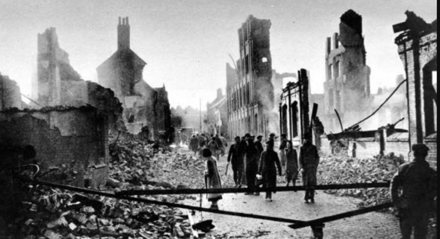 伦敦大轰炸致4.3万人死亡，是什么激怒了希特勒？