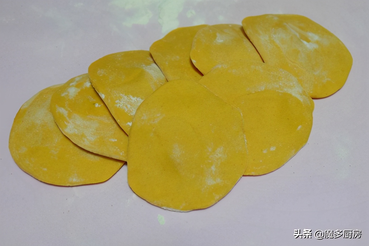 早起一小時，蒸一盤好吃又好看的豆沙包，不放水不加糖，香軟誘人