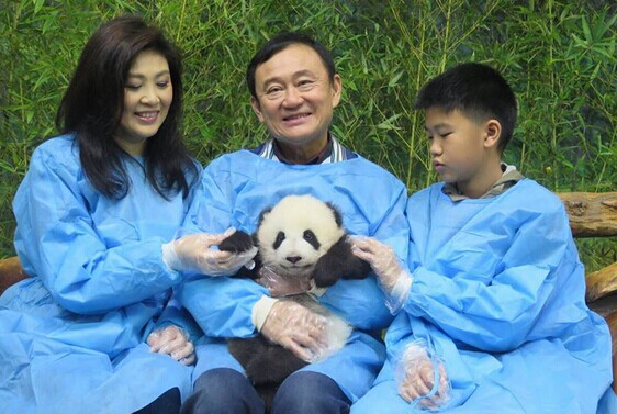 泰国前总理英拉到底多美？奥巴马与其合照，曾令夫人米歇尔嫉妒