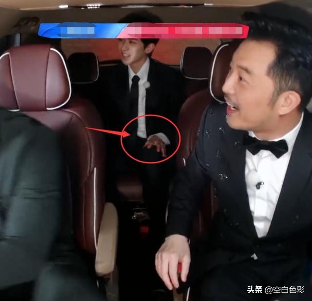 baby在地库亮相，李晨喊她公主，谁注意蔡徐坤举动？心酸了