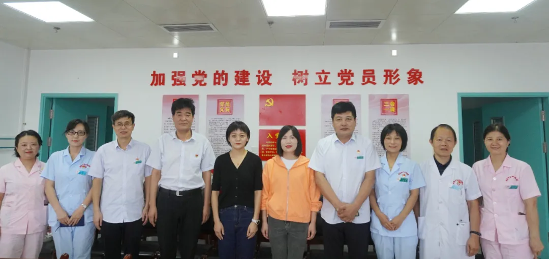渭南市妇幼保健院欢送支援西安咸阳国际机场核酸采样工作人员