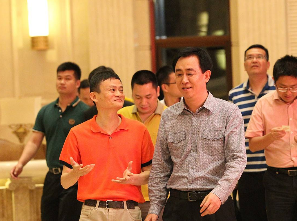 中国4大“屌丝逆袭”的富豪，每一个都身价不菲