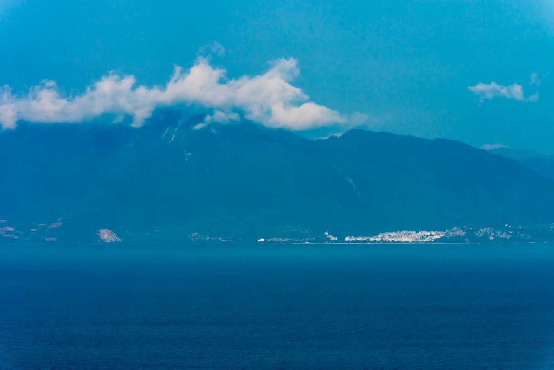 媲美泸沽湖，美过洱海，云南玉溪抚仙湖-玉溪楼盘网