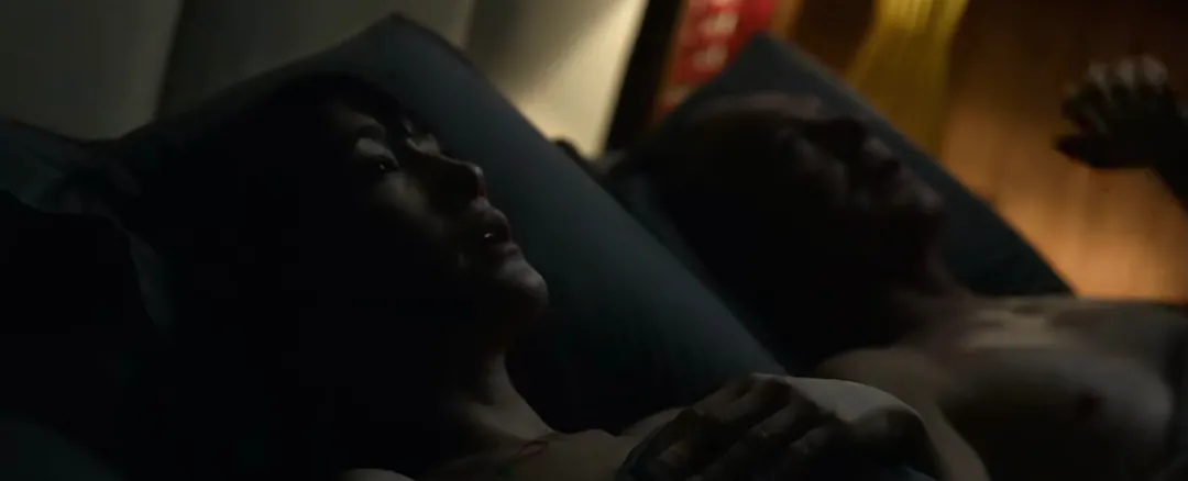 血腥又暴力,这么性感的女杀手谁顶得住