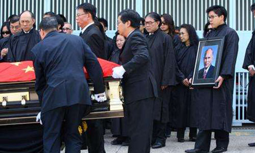 郭晶晶“下嫁”的豪门，没李嘉诚富，却为内地