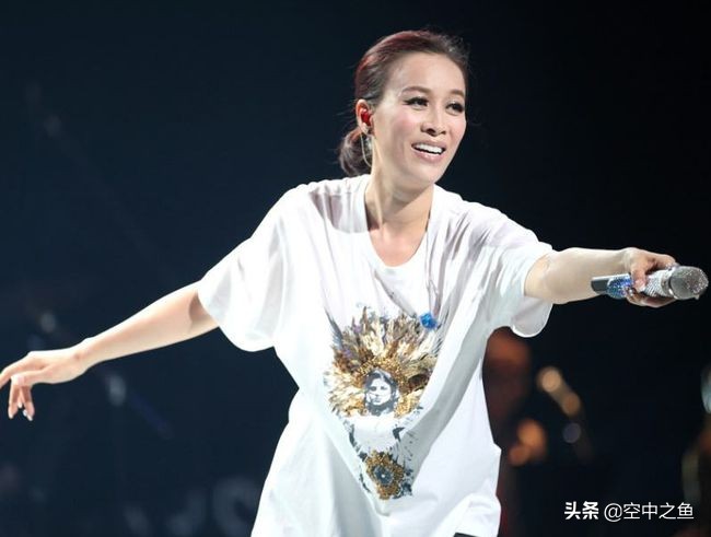 与那英老死不相往来的4位明星