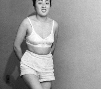 二战时，日本女性靠这三个措施鼓励男人参军，令人嗤之以鼻