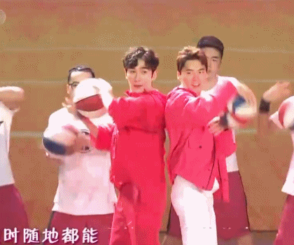 Spring late couplet discharges 10 top shedding to gather together, wang Yibo grows blain man not to lose star really, the desolate that become dragon shows a body