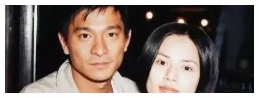 25年前最帅的4张脸，忍了刘德华，忍了张卫健，