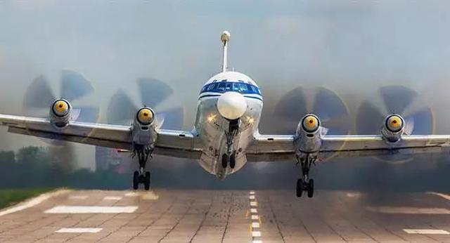 明明为几十年前的旧款俄制客机，为何波兰如临