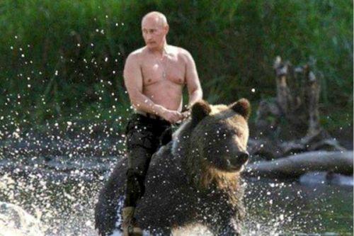 我艦將奉命撞擊你艦！ 普京這回動真格了，美軍艦慌忙而逃