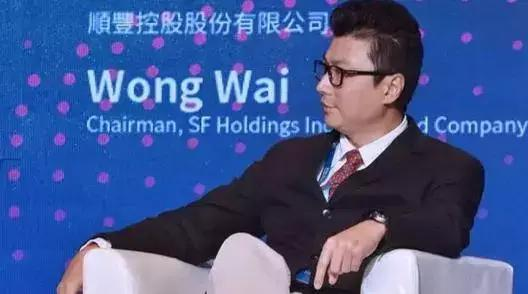 快递龙头王卫,拒绝马云求见,财富超过嘉诚,成为香港首富,凭啥