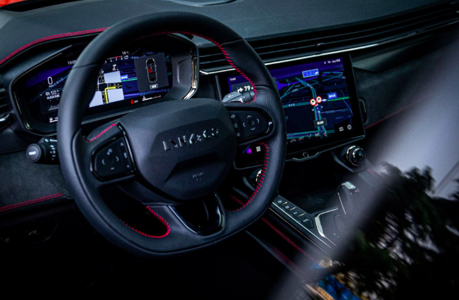 17.58万起的领克05，值不值得买？老司机：低配最