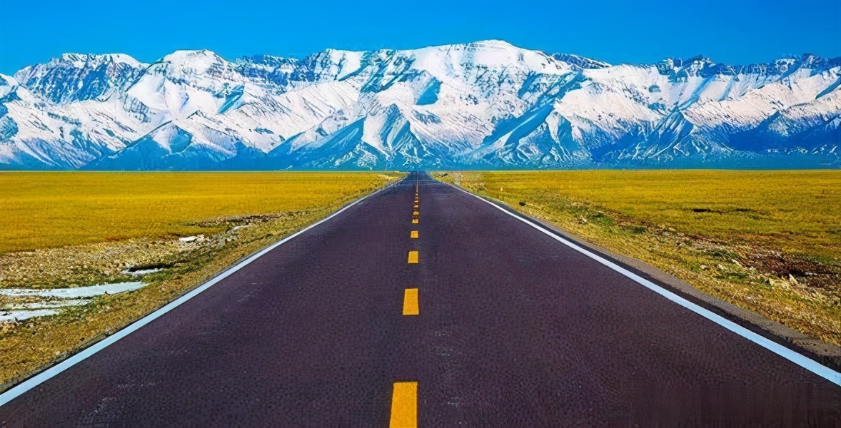 基建狂魔穿越500公裏無人區，修建世界最長沙漠公路