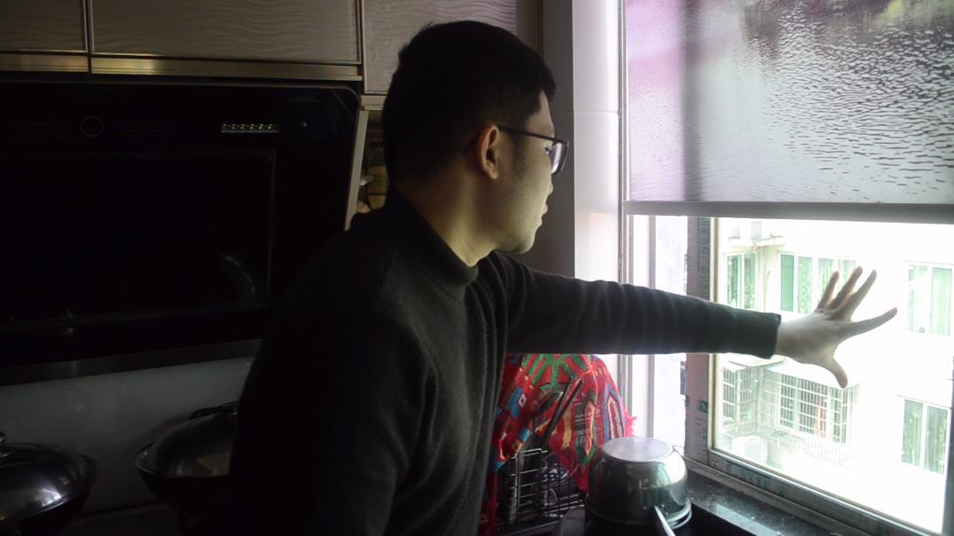 廚房油煙味重怎麼辦？ 教你一個實用的方法，清爽不油膩，回家試試