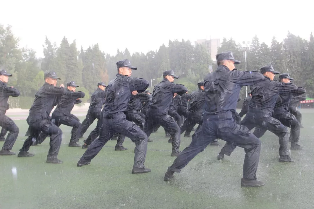 重庆|原来，警校生的国庆节还可以这样过！