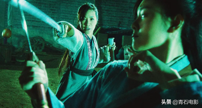 杨紫琼主演，上映时骂声一片，却是继《卧虎藏