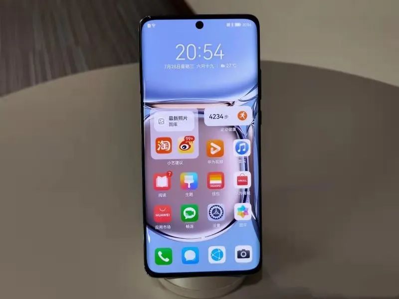 ��8000���4G�ֻ���˭����ΪP50��������