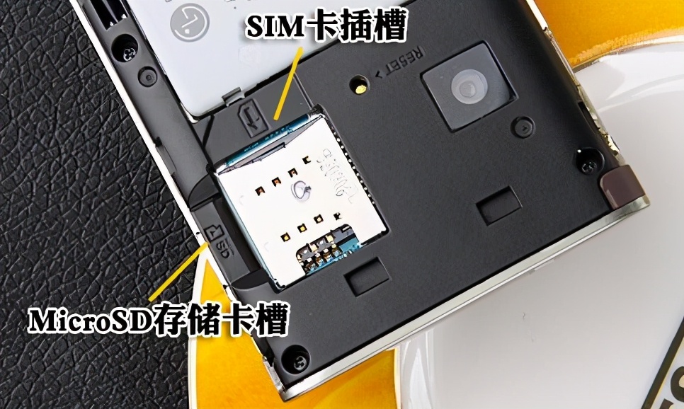 为什么智能手机都取消了手机内存卡槽？看完算搞懂了