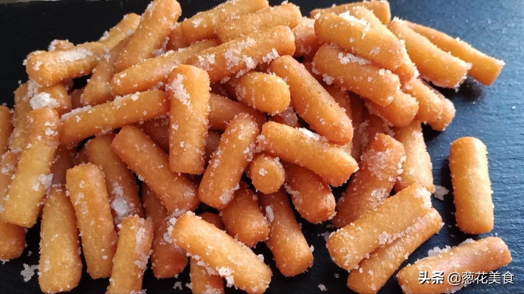 80後小時候過年小零食江米條，自己在家也能做，還是兒時的味道