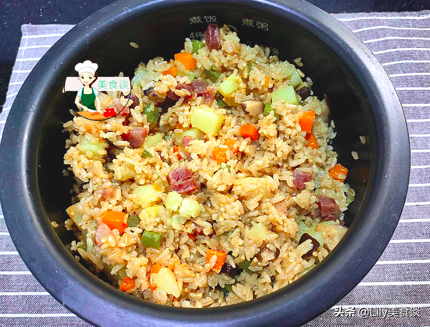 天冷了，我最爱做这美味，饭菜一锅出，营养美味，大人孩子都爱吃