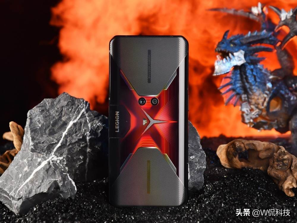 急什么！15天内有4场手机发布会，看完再决定入手哪一款也不晚