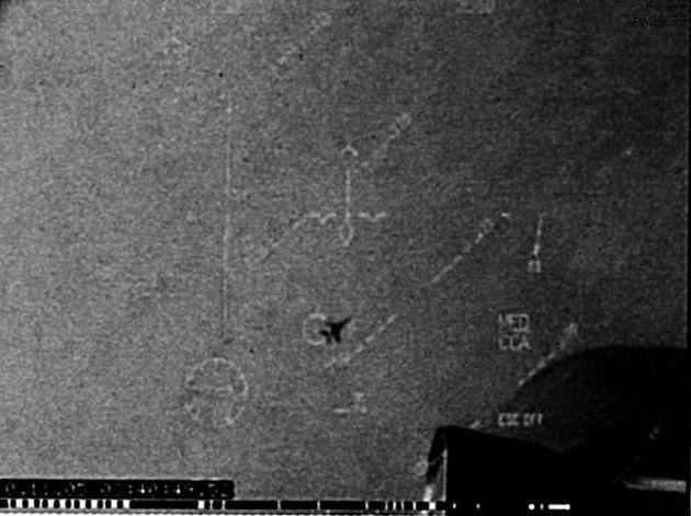 天生死敌，F-15对决苏-27，谁才是战斗机之王