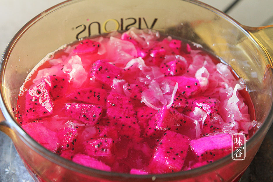 入伏，这碱性水果要多吃，清凉解暑营养高，现在正当季，别不懂吃