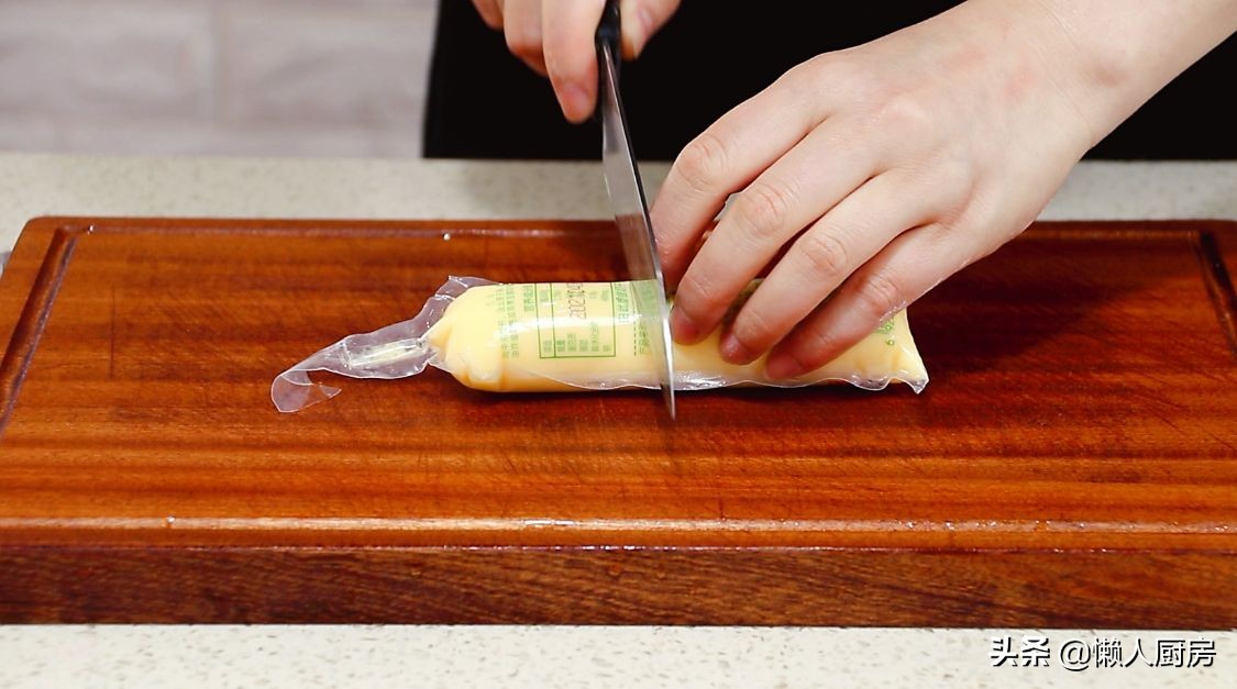 蒸雞蛋，別只會用老一套，加點它們，雞蛋又嫩又滑，擺盤又好看