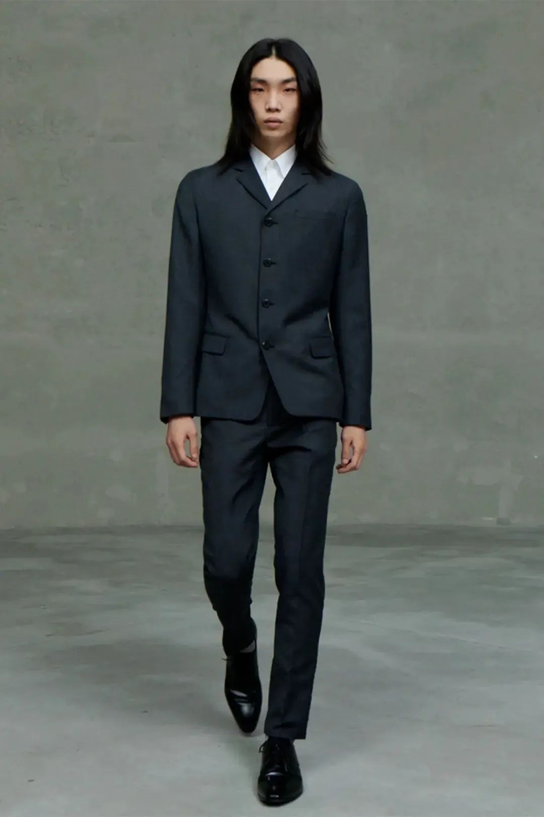 Prada 2021春夏多重视角未演之秀