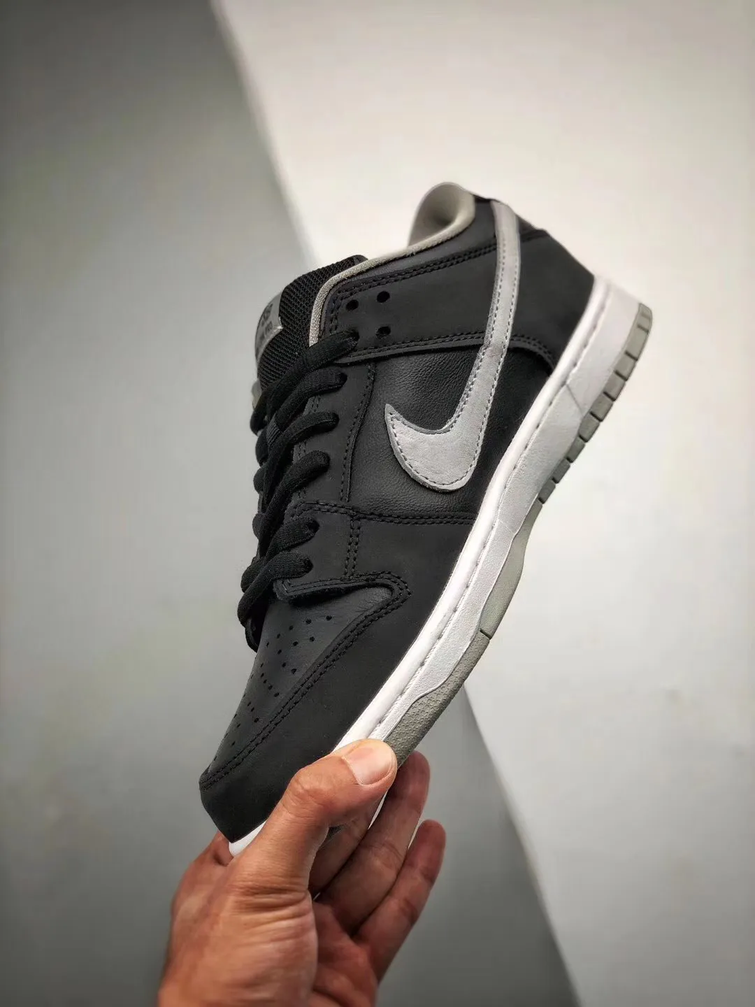 Nike Dunk SB Low影子灰 究竟有什么魅力?