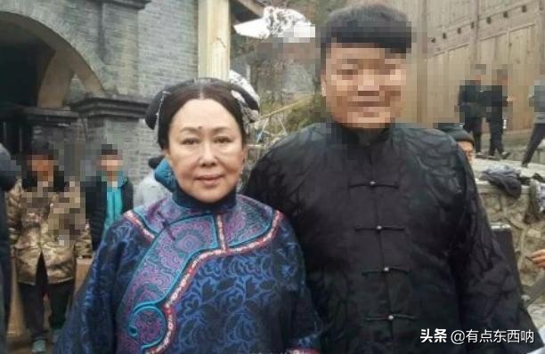 67岁斯琴高娃和62岁刘晓庆、63岁潘虹穿着气质完