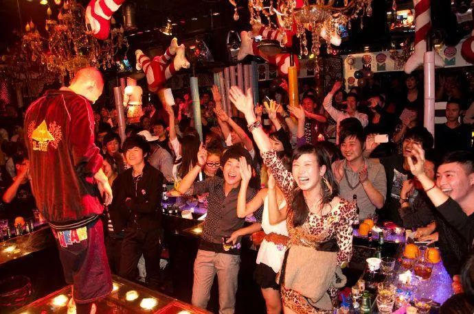 这个|张碧晨华晨宇的这个瓜，催生出了另一种婚姻模式