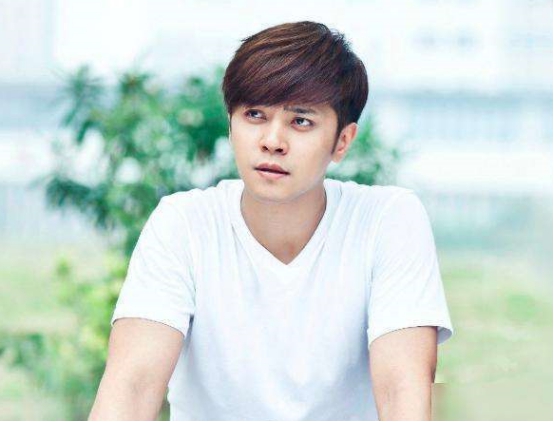 罗志祥过生日，他成娱乐圈第一个送祝福的人，