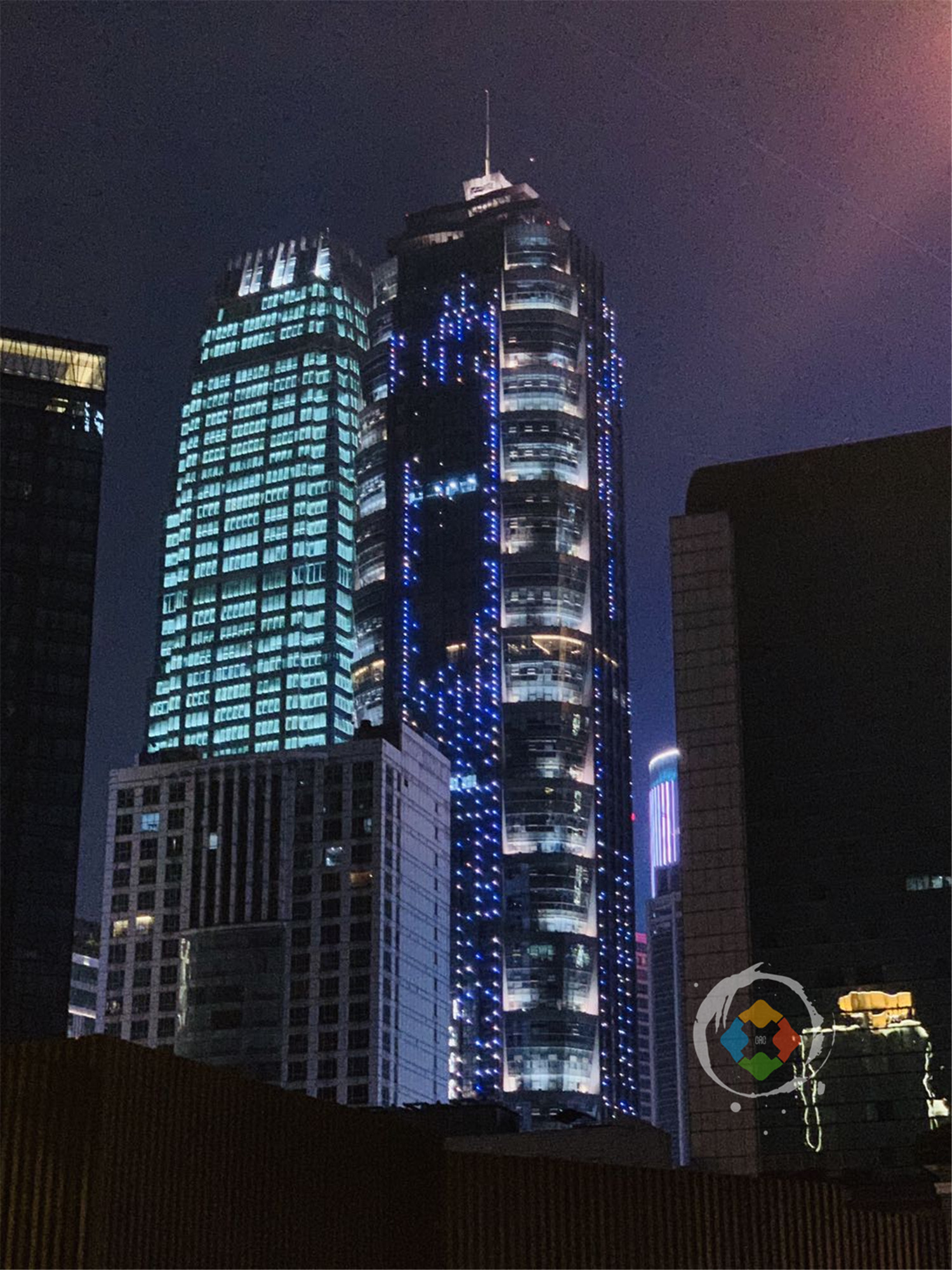 重庆解放碑入选示范步行街，消费力全国第3，为什么不是观音桥？