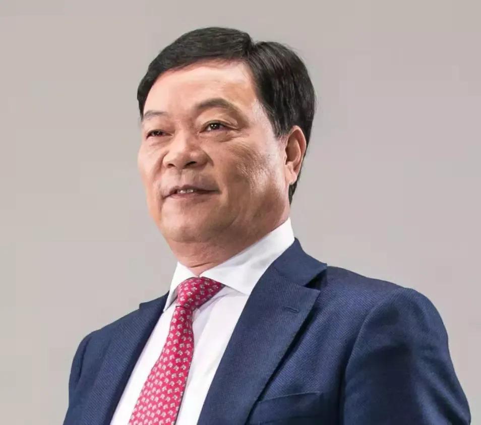 从退伍军人到身家百亿，他如何把濒临破产的企