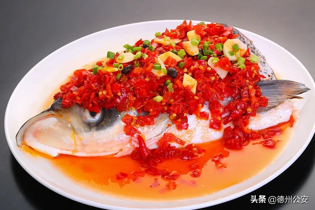 魚頭到底是�補腦高手�，還是�毒素窩��重金屬收集器�？