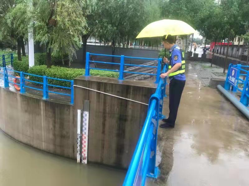 邯郸：风雨逆行排水人，城市防汛守护神