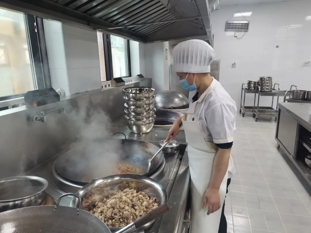 天府新区宁安幼儿园、元音幼儿园厨师厨艺交流活动