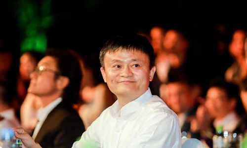 中国“最好”嫂子，变卖嫁妆供丈夫弟弟上学，