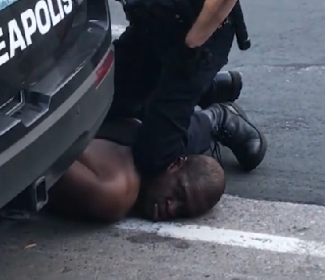 美国骚乱再升级！调集1.3万名士兵，美军将枪口转向自家示威民众