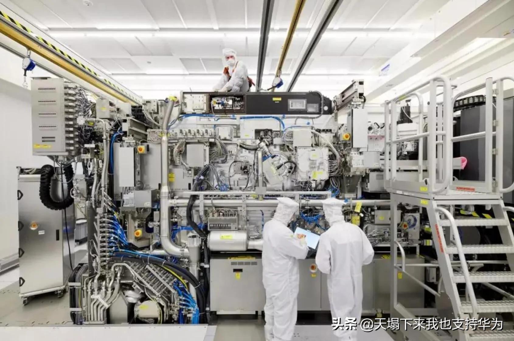 国产沉浸式光刻机或年底到来，华为芯片何时国