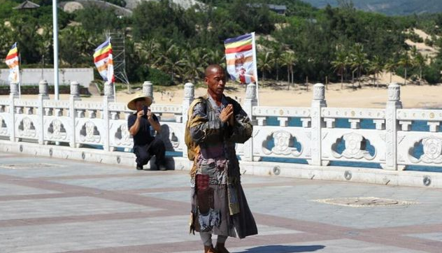 Ŀɮ룬һݣ4ɽϼЬ׻Ӳ