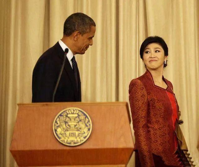 53岁英拉近况曝光，奥巴马曾看她到目不转睛，挎爱马仕气质真绝