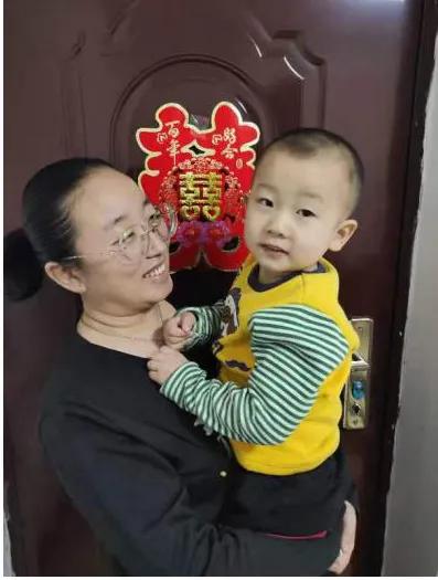 ���Ƚ����á��侯<a href=http://www.cngansu.cn/news/ target=_blank class=infotextkey>����</a>�ܶӰ���֧�� | ½����82���ž�ĳ��