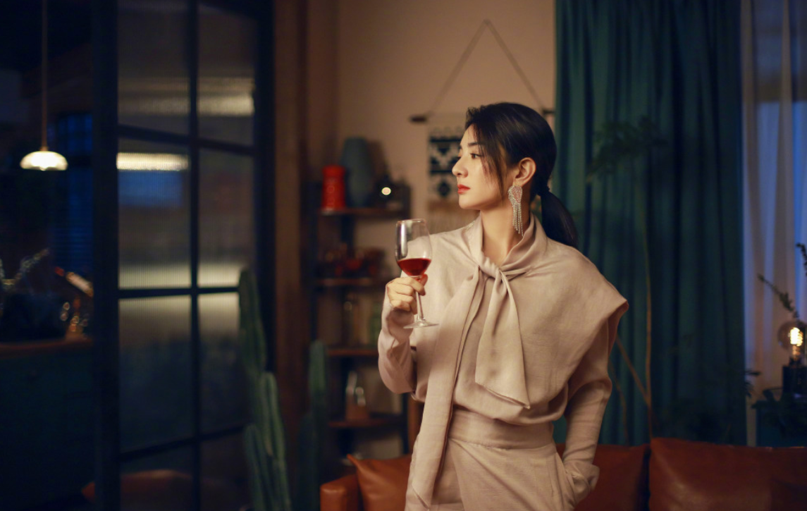 声明|《怦然再心动》节目组发声明：黄奕约会对象陆律师人设“翻车”网友劝其擦亮眼